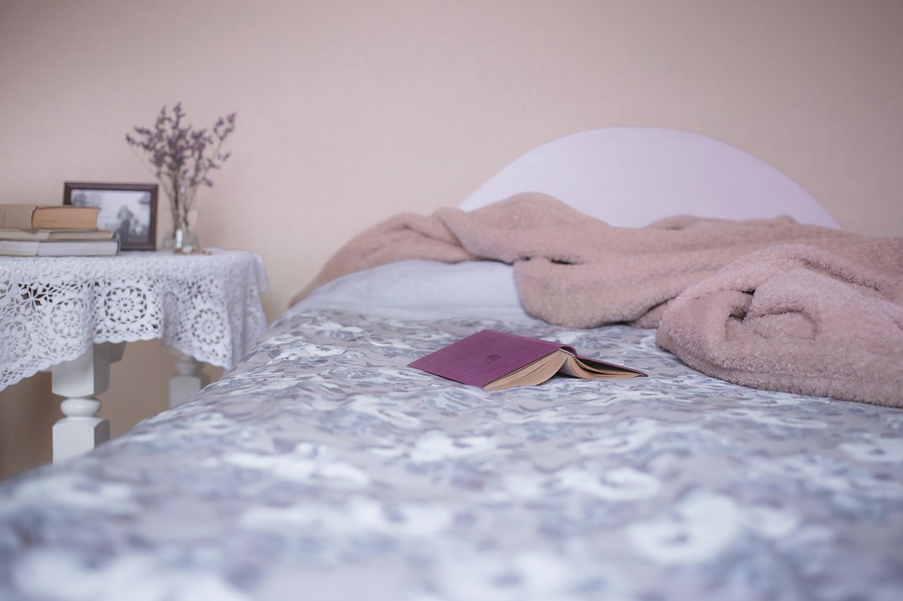 DIY Lemon Eucalyptus Room and Linen Spray